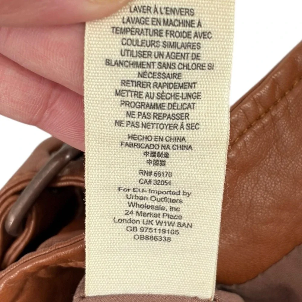 Free People Vegan Leather Buckle Mini Skirt‎ Brown Cognac Size 6 Moto Y2K